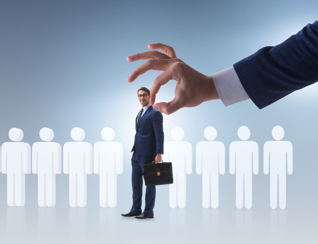 Top 5 characteristics most important – as ranked by HR Managers 2 job candidates 19043 464819