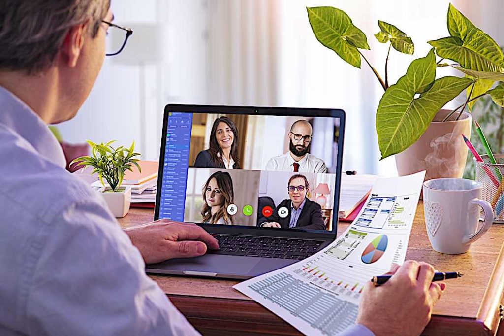 COVID-19 Long-Haulers: How Employers and HR Managers Can Help With Post Acute COVID Syndrome Among Team-Members 4 Remote Work working at home hr management HR Projects Pivotal HR Solutions Blog