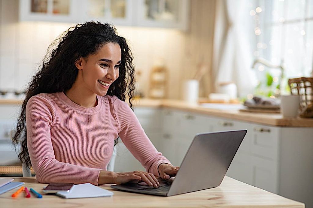 How to Survive the Oncoming Employee “Turnover Tsunami”: Five Best Practices for HR Managers and Employers 4 Engaging remote workers and keeping them optimistic and happy is critical.